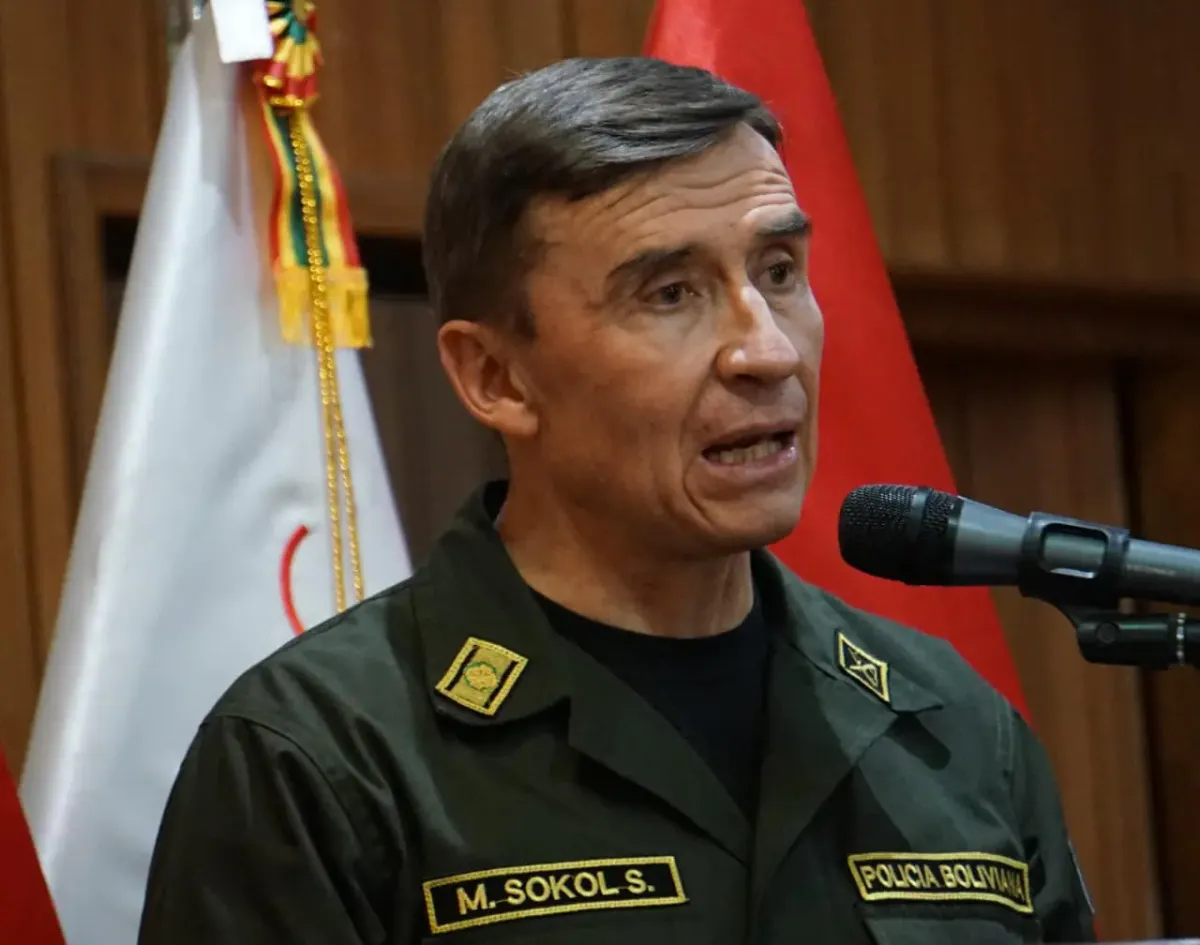 Sokol afirma no comentará de “audios manipulados”: hay buena relación entre Policía y FFAA