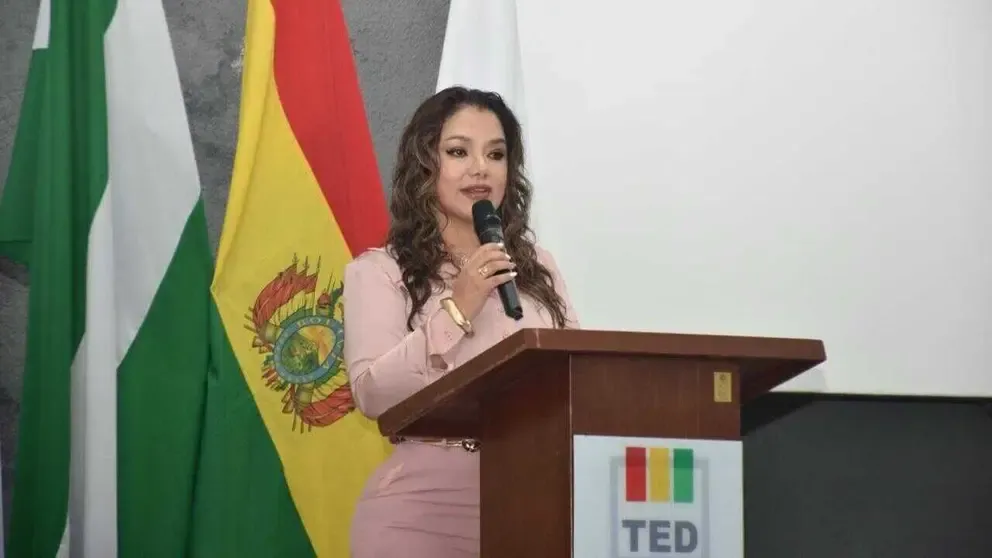 La vicepresidenta del Tribunal Supremo Electoral, Ximena Camacho Goyzueta.