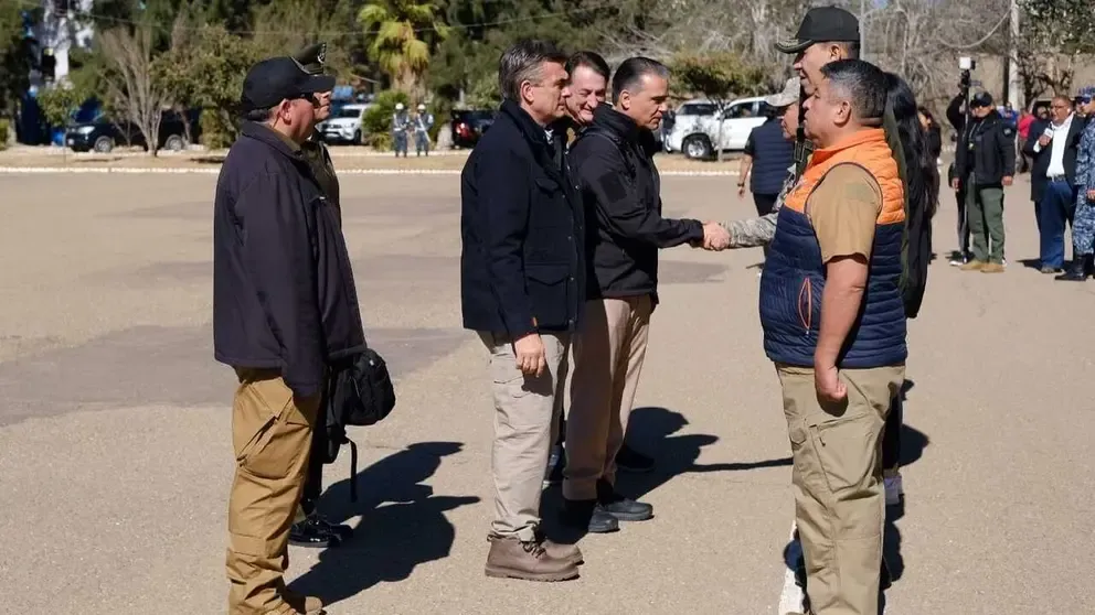 Gobierno afirma que los incendios en Tarija fueron controlados y dispone repliegue de las fuerzas movilizadas