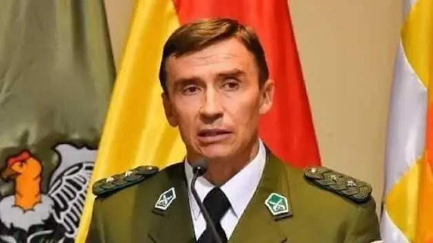 Ante supuesta denuncia de Sokol sobre recaudación de $us 2 millones para sacarlo del cargo, Lara le pide explicación
