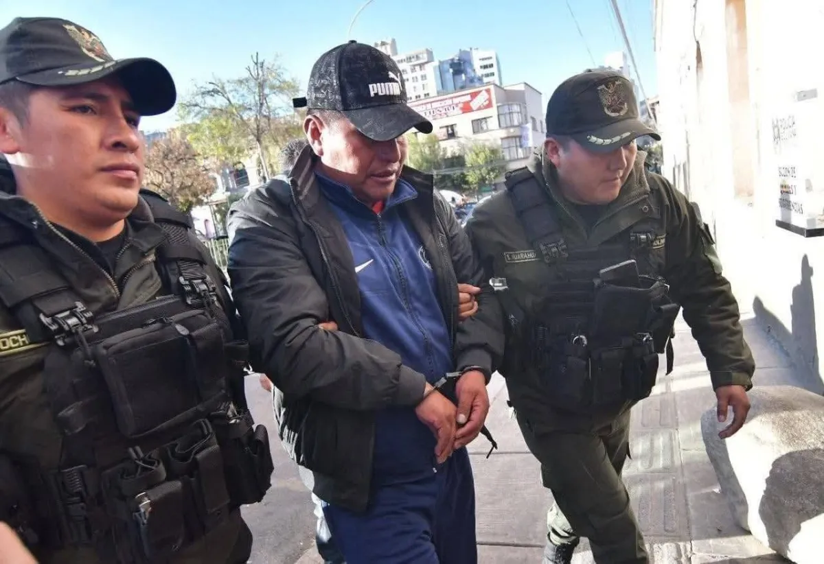 El dirigente Justino Apaza recibe detención preventiva por terrorismo y otros delitos