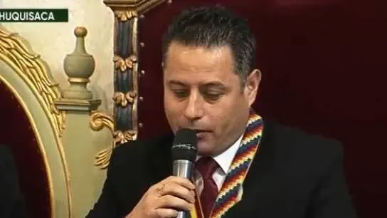 En Sucre, Lara le pide a Paz que tenga la ‘valentía de decir la verdad’ y que reconduzca a Bolivia