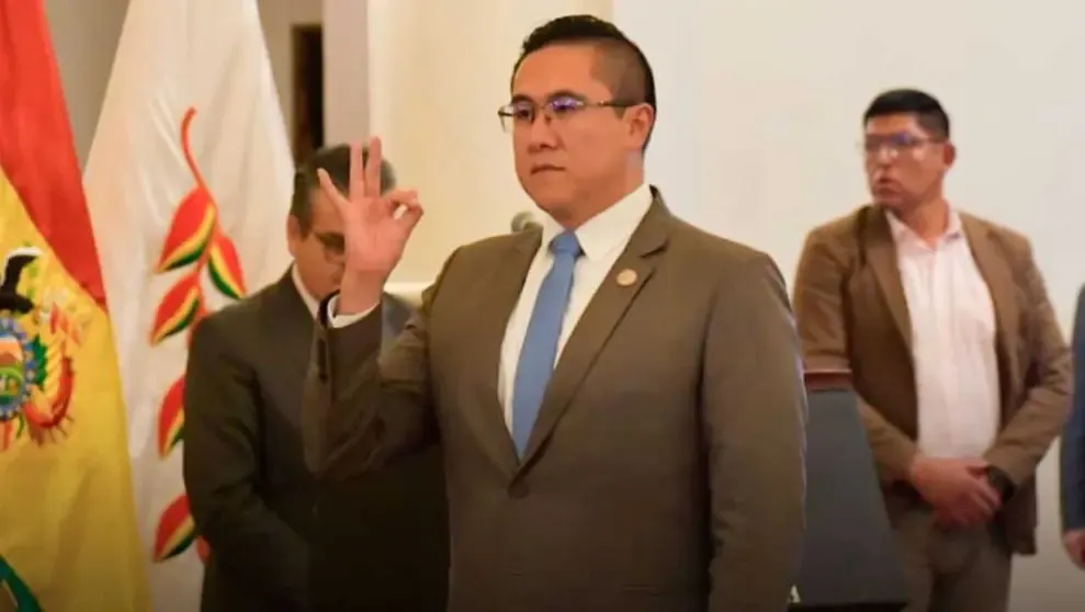 Christian Morales asume como nuevo ministro de Economía tras la salida de Espinoza