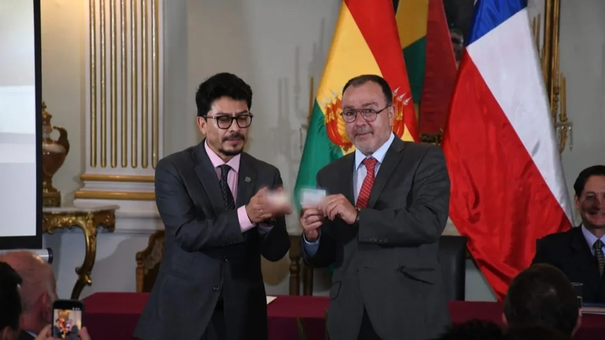 Bolivia y Chile habilitan homologación de licencias de conducir sin exámenes.