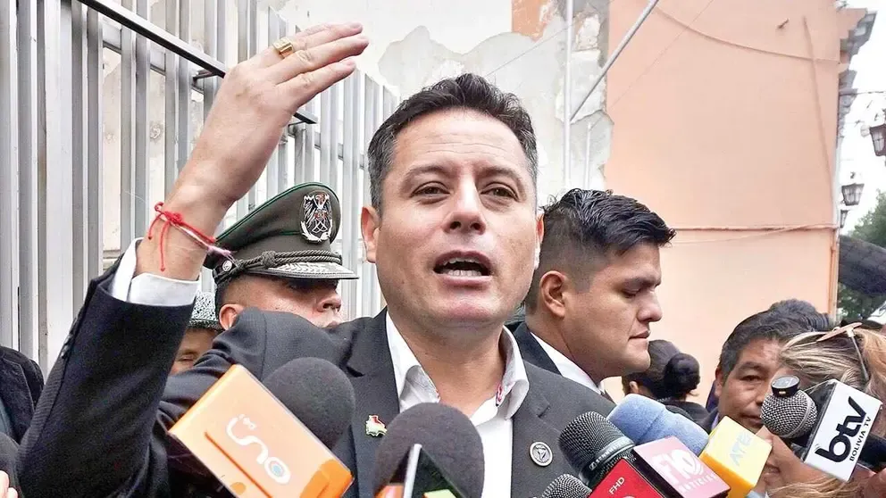 Lara dice a Gobierno y movilizados que deben “ceder” para abrir el diálogo Lara dice a Gobierno y movilizados que deben “ceder” para abrir el diálogo
