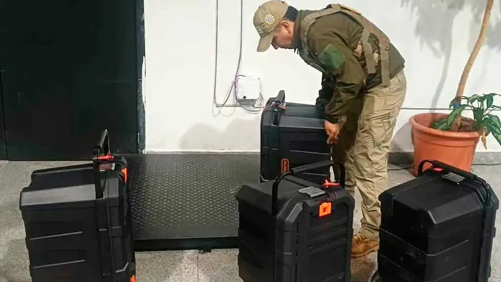 Caso Oro: Identifican a empresa de La Paz y otra de Dubái vinculadas al cargamento de lingotes.