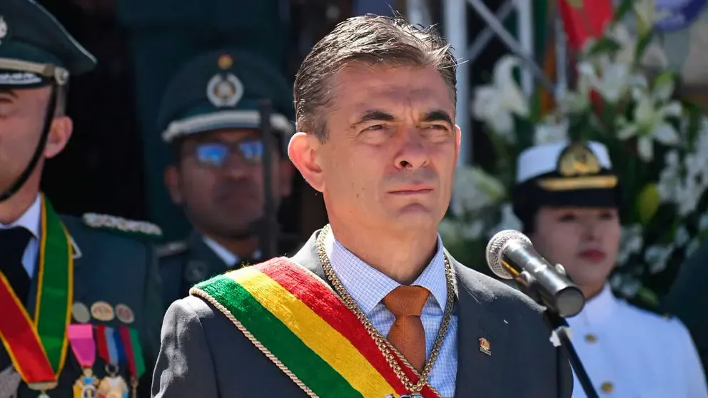 Paz ve “preocupante” la intención de Lara con la patria